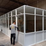 vach-nhom-ngan-phong