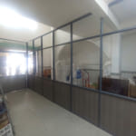 lam-vach-ngan=phong-gia-re